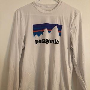 Patagonia dry fit long sleeve
